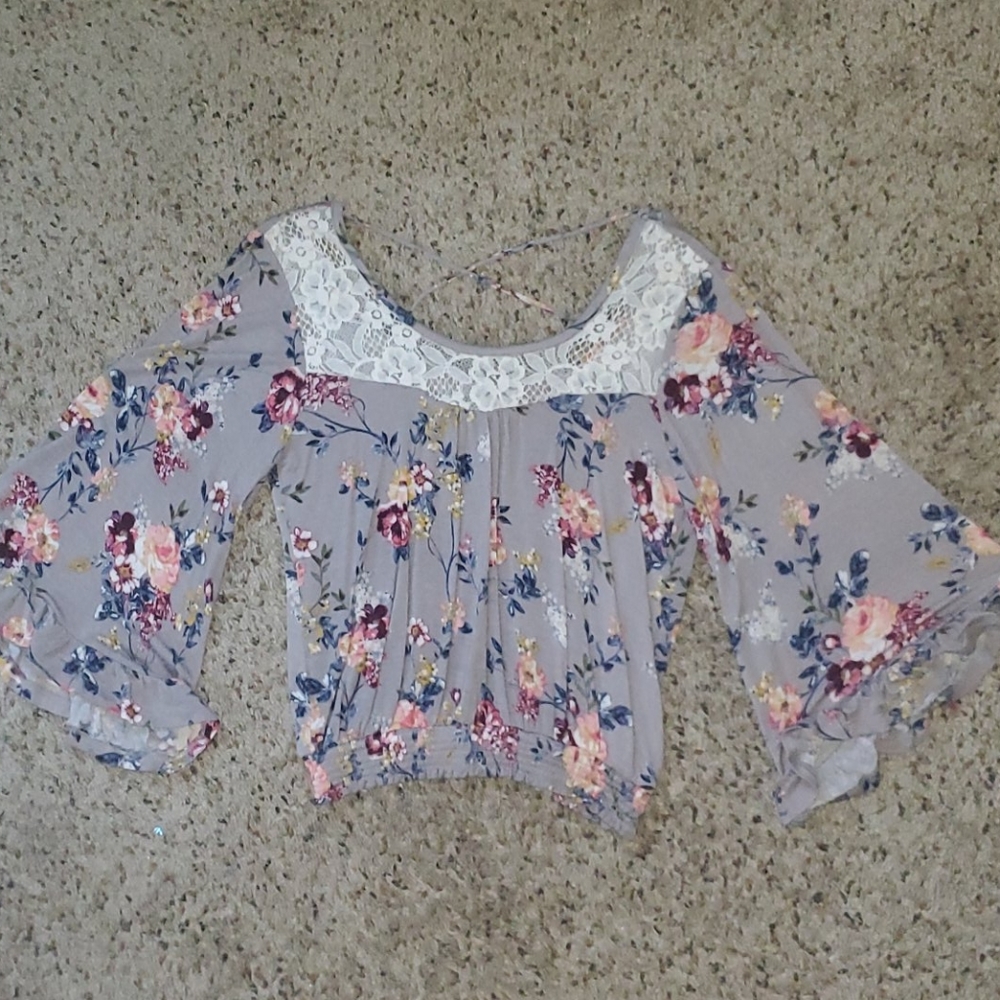 Floral Cropped Long Sleeve